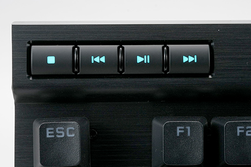 画像ギャラリー No.016のサムネイル画像 / 【PR】Corsairの新型10キーレス「K70 RGB TKL OPX」は，ストイックにeスポーツを突き詰めた高速応答性が見どころの光学式キーボードだ