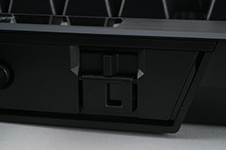 画像ギャラリー No.018のサムネイル画像 / 【PR】Corsairの新型10キーレス「K70 RGB TKL OPX」は，ストイックにeスポーツを突き詰めた高速応答性が見どころの光学式キーボードだ