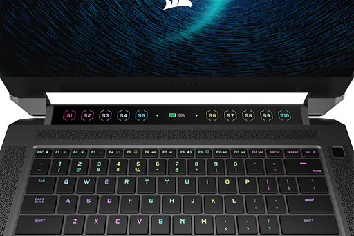 画像ギャラリー No.004のサムネイル画像 / Corsair，同社初のゲーマー＆実況者向けノートPC「VOYAGER a1600」を発表。ハイスペックとStream Deck互換ボタン搭載が見どころだ