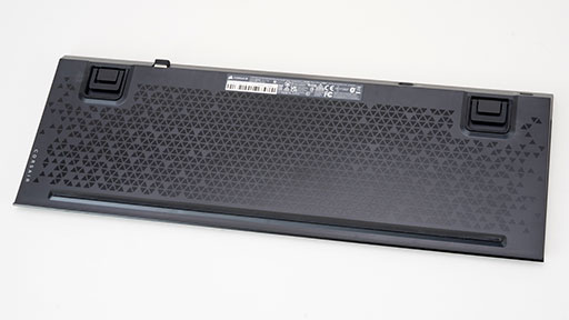 画像ギャラリー No.016のサムネイル画像 / 【PR】Corsairの「K100 AIR Wireless」は，17mmの薄さでワイヤレスやワイヤードでも使える万能ハイエンドキーボードだ