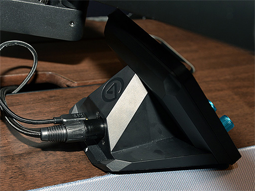 画像ギャラリー No.010のサムネイル画像 / SCUF GamingのPC用ゲームパッドも国内市場に？ Corsairブースの展示をまとめて紹介