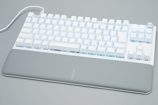 画像ギャラリー No.003のサムネイル画像 / 白いゲーマー向けデバイスで統一したいならCorsair！ 上質かつスペックも高いキーボードとマウス，ヘッドセットを紹介しよう【PR】