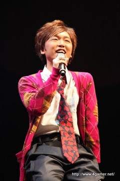 画像ギャラリー No.012のサムネイル画像 / 「ネオロマンス&hearts;フェスタ 遙か祭2011 桜花恋模様」をレポート。キャスト陣のトークで大いに盛り上がった公演のDVDは2012年1月11日に先行発売
