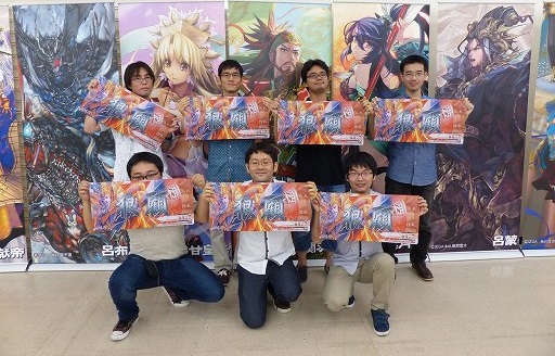 画像ギャラリー No.008のサムネイル画像 / 「三国志大戦 トレーディングカードゲーム」ファンが集結した「TCGの宴2014夏 in 東京」をレポート。ブースター第10弾の発売日なども発表に