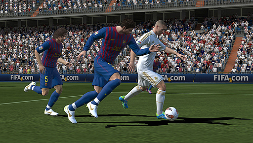 画像ギャラリー No.001のサムネイル画像 / PS Vita「FIFA ワールドクラス サッカー」日本語体験版の配信がスタート。エキシビションモードでのプレイや操作説明の閲覧が可能
