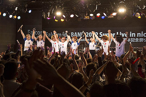 画像ギャラリー No.006のサムネイル画像 / 夢は東京ドーム。ライブを終えたファルコムjdkバンドに，今回の手応えと次のライブへの抱負を聞いた