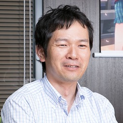 画像ギャラリー No.003のサムネイル画像 / 小説「那由多の軌跡」刊行記念。著者の土屋つかさ氏と日本ファルコムの近藤季洋社長が，ゲームと小説それぞれの創作論を語り合う特別対談