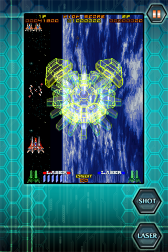 画像ギャラリー No.010のサムネイル画像 / iPhone/iPod Touch版「RAYFORCE」が本日配信。「ロックオンレーザー」で敵を一掃し，ハイスコアの更新を目指せ