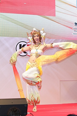 画像ギャラリー No.144のサムネイル画像 / ［TGS 2012］ゲームキャラになりきったコスプレイヤー達の競演。桑島法子さんと小野坂昌也さんも目を見張った「コーエーテクモコスプレコンテスト」