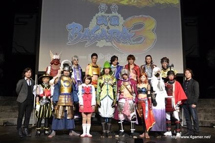 画像ギャラリー No.002のサムネイル画像 / 舞台「戦国BASARA3 -瀬戸内響嵐-」ゲネプロを写真たっぷりのレポートでお届け。陰謀渦巻く瀬戸内に，剣戟とザビー教の嵐が吹き荒れる!?