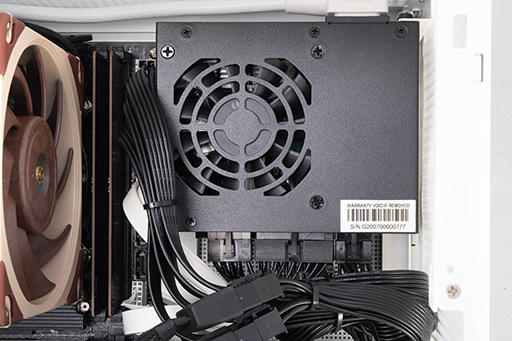 画像ギャラリー No.020のサムネイル画像 / 小さくて静かで高性能！ サイコムのゲームPC「G-Master Velox Mini B860」は，ゲームPC初心者にもピッタリの相棒だ【PR】