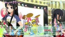 画像ギャラリー No.019のサムネイル画像 / 「けいおん！ 放課後ライブ！！ HD Ver.」に収録される「ふわふわ時間（タイム）」「私の恋はホッチキス」など4曲と，衣装の情報が公開に