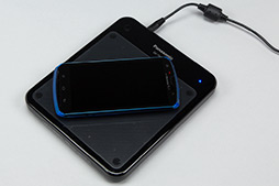 画像ギャラリー No.036のサムネイル画像 / 【PR】NTTドコモの2012年夏モデルスマートフォンから「GALAXY」「Xperia」「ARROWS」「Optimus」の4ブランド5モデルを紹介！