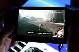 画像ギャラリー No.013のサムネイル画像 / ［E3 2012］PSVita「SOUL SACRIFICE」がE3会場に出展。ときには自分の命すら犠牲にして魔法を放つ，硬派なダークファンタジーを体験してきた