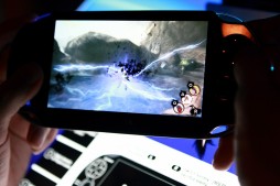 画像ギャラリー No.015のサムネイル画像 / ［E3 2012］PSVita「SOUL SACRIFICE」がE3会場に出展。ときには自分の命すら犠牲にして魔法を放つ，硬派なダークファンタジーを体験してきた