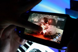 画像ギャラリー No.018のサムネイル画像 / ［E3 2012］PSVita「SOUL SACRIFICE」がE3会場に出展。ときには自分の命すら犠牲にして魔法を放つ，硬派なダークファンタジーを体験してきた