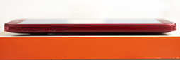 画像ギャラリー No.008のサムネイル画像 / 「HTC J butterfly」や「isai vivid」など独自モデルの実力やいかに？ KDDIの2015年夏モデルスマートフォンを触ってきた
