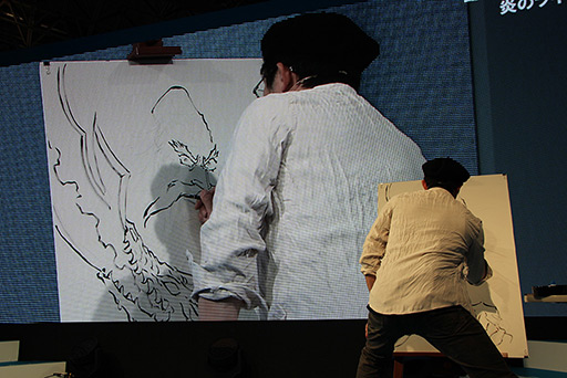 画像ギャラリー No.006のサムネイル画像 / ［TGS 2012］漫画家・島本和彦さんがライブアートで熱い関羽を描いた！　ステージイベント「島本和彦 × 大戦乱!!三国志バトル 炎のライブアート」をレポート