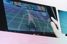 画像ギャラリー No.012のサムネイル画像 / ［TGS 2012］「初音ミク Project DIVA Arcade」に「Project mirai」から4曲が追加。開発陣トークが盛りだくさんの「オビでぃばっ！（2日目）」