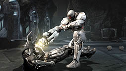 画像ギャラリー No.004のサムネイル画像 / 格闘ゲーム「Injustice: Gods Among Us」の最新ムービーが公開。DCコミックスのキャラクターが,人間を超えた激しいバトルを繰り広げる