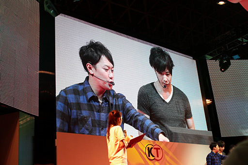 画像ギャラリー No.024のサムネイル画像 / ［TGS 2012］「真・三國無双6 Empires」のスペシャルステージをレポート。お笑いコンビ・ライセンスが自分そっくりの武将で先輩武将達を“ハメ倒す” 