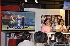 画像ギャラリー No.003のサムネイル画像 / 馬場英雄プロデューサーが「テイルズ オブ エクシリア2」を紹介した夏休みトークイベントと，8月26日まで開催される「テイルズ オブ 夏祭り」をレポート