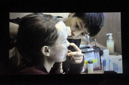 画像ギャラリー No.033のサムネイル画像 / Quantic Dreamの最新作「BEYOND: Two Souls」。デモプレイの内容と，エグゼクティブプロデューサーのインタビューをお届け