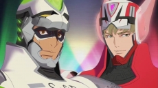 画像ギャラリー No.001のサムネイル画像 / ブルーローズもしっかり（？）デレる模様。「TIGER ＆ BUNNY オンエアジャック！」“ヒーローTV”の視聴率や，親密度「キズナレベル」に関する情報が明らかに