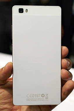 画像ギャラリー No.034のサムネイル画像 / 「Nexus 6P」はゲーム用途に適するか？ Xperia Z5の「デレステ」追試も実施したソフトバンク2015〜16冬春スマートフォンテストレポート