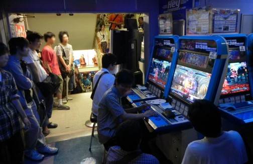 画像ギャラリー No.011のサムネイル画像 / 「BLAZBLUE CHRONOPHANTASMA」ロケテストレポート。新システム「オーバードライブゲージ」でゲーム性が大きく変化した「BBCP」を体感せよ！