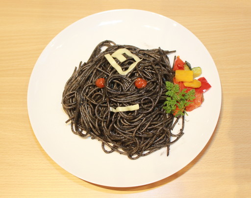 画像ギャラリー No.015のサムネイル画像 / 「黒い砂漠×THE キャラCAFÉ」コラボカフェをレポート。ゲームにも登場するサソリ料理がリアルで食べられる!?