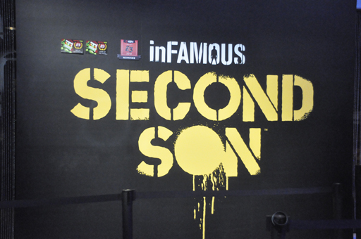 画像ギャラリー No.002のサムネイル画像 / ［E3 2013］ディレクター自らが「inFAMOUS: Second Son」をプレゼン。新たな主人公Delsinが使う「煙」の能力とは，いかなるものなのか