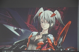 画像ギャラリー No.034のサムネイル画像 / ［TGS 2013］さまざまな活動を精力的に行うredjuice氏の，ライブペイントが行われたTokyo Otaku Modeブースの模様をお届け