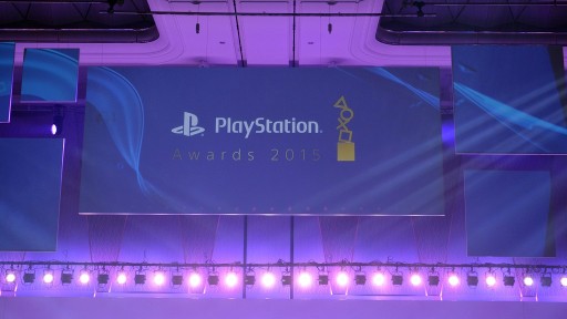 画像ギャラリー No.002のサムネイル画像 / 「PlayStation Awards 2015」が開催。100万本達成の「Platinum Prize」は，「METAL GEAR SOLID V: THE PHANTOM PAIN」など3タイトル
