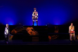 画像ギャラリー No.022のサムネイル画像 / 舞台「戦国BASARA4」は本日より公演開始。島 左近，柴田勝家ら新キャラクター参戦による新たな舞台「戦国BASARA」は必見だ