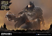 画像ギャラリー No.042のサムネイル画像 / 「バットマン：アーカム・ビギンズ」の「ゴッサム バイガスライト」版バットマンのフィギュアが発売決定