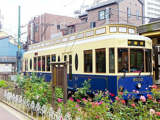 画像ギャラリー No.002のサムネイル画像 / 「明治東亰恋伽」，都電荒川線で「めいこい列車」が運行。特別な車内広告も
