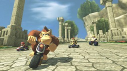 画像ギャラリー No.023のサムネイル画像 / ［E3 2013］「マリオカート8」プレイレポート。今度は壁や天井すらもコースになって，マリオ達が文字どおり縦横無尽に走り回る