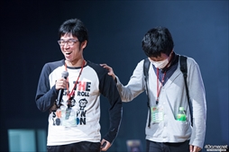 画像ギャラリー No.096のサムネイル画像 / 全11部門で頂点が争われた，格闘ゲーム全国大会「闘神祭2016」。2日間にわたる激戦を，フォトレポートで紹介