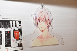 画像ギャラリー No.009のサムネイル画像 / サービス開始7周年を記念して開催！　「イケメン王宮◆真夜中のシンデレラ」×秋葉原BAY HOTELのコラボをフォトレポート