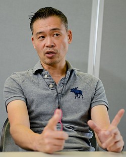 画像ギャラリー No.002のサムネイル画像 / ［TGS 2013］「ソウル・サクリファイス デルタ」の共闘は競い合うから盛り上がる。コンセプター稲船敬二氏＆ディレクター下川輝宏氏にインタビュー