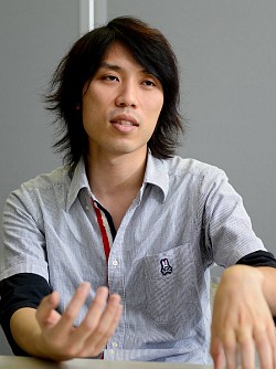 画像ギャラリー No.004のサムネイル画像 / ［TGS 2013］「ソウル・サクリファイス デルタ」の共闘は競い合うから盛り上がる。コンセプター稲船敬二氏＆ディレクター下川輝宏氏にインタビュー
