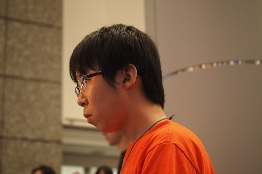 画像ギャラリー No.009のサムネイル画像 / 「ARC REVOLUTION CUP 2015」フォトレポート。「GUILTY GEAR」や「BLAZBLUE」など，計4タイトルの優勝者達へのインタビューも掲載