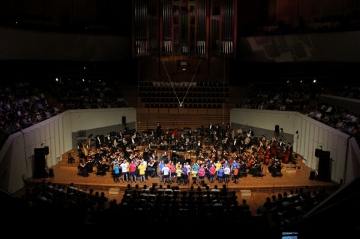 画像ギャラリー No.016のサムネイル画像 / 「GAME SYMPHONY JAPAN 23rd CONCERT 〜PlayStationを彩るJAPAN Studio音楽祭2017〜」レポート。PlayStation名作の楽曲をオーケストラが演奏。トロ＆クロやパラッパ，ピポサルも登場！