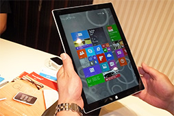 画像ギャラリー No.008のサムネイル画像 / 「Surface Pro 3」テストレポート。アスペクト比3：2の液晶パネルを搭載する第3世代SurfaceはWindowsタブレットとして洗練されたものに