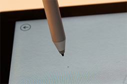 画像ギャラリー No.019のサムネイル画像 / 「Surface Pro 3」テストレポート。アスペクト比3：2の液晶パネルを搭載する第3世代SurfaceはWindowsタブレットとして洗練されたものに