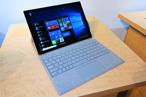 画像ギャラリー No.003のサムネイル画像 / Microsoft，新型2-in-1 PC「Surface Pro」や教育機関向けノートPC「Surface Laptop」などを国内市場に投入