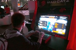 画像ギャラリー No.008のサムネイル画像 / これが本場アメリカの「MAD CATZ UNVEILED」。現地でのフォトレポートと「Divekick」開発者ミニインタビューを合わせてお届け