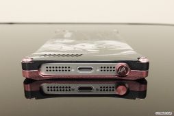 画像ギャラリー No.005のサムネイル画像 / 「Angel Beats!」仕様のジュラルミン製iPhone 5＆5Sケースに「ユイ」モデル
