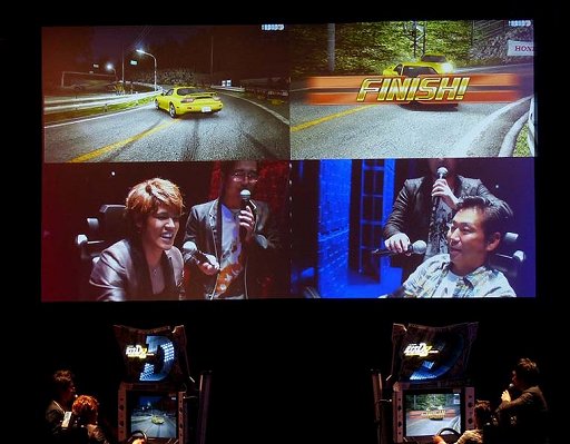 画像ギャラリー No.015のサムネイル画像 / 出演声優陣が「頭文字D ARCADE STAGE 8 インフィニティ」でレースを繰り広げた「新劇場版『頭文字Ｄ』スペシャルイベント〜覚醒〜」をレポート